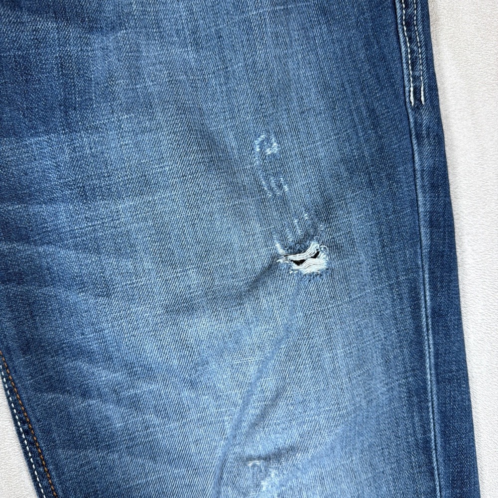 Rock & Republic Henlee Bootcut Jeans Men's 33x31.5 Distressed Denim Blue - Picture 2 of 16